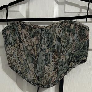 Tic Toc Floral Corset Lace Up Top Size Small - Never Worn